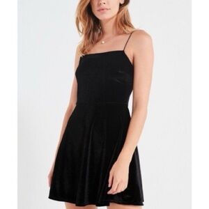 Urban Outfitters Straight Neck Mini Dress | Medium 🔥CLEAR THE CLOSET